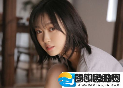 欧美❌❌粗暴se喷水app视觉与感官的双重冲击，网友：这体验真是刺激又震撼！