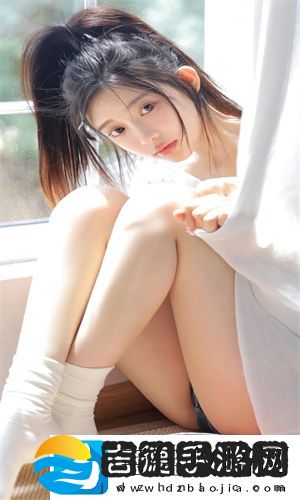 扒宁荣荣衣服并❌她的图片幻想、欲望的交织，网友：道德底线在哪里啊？
