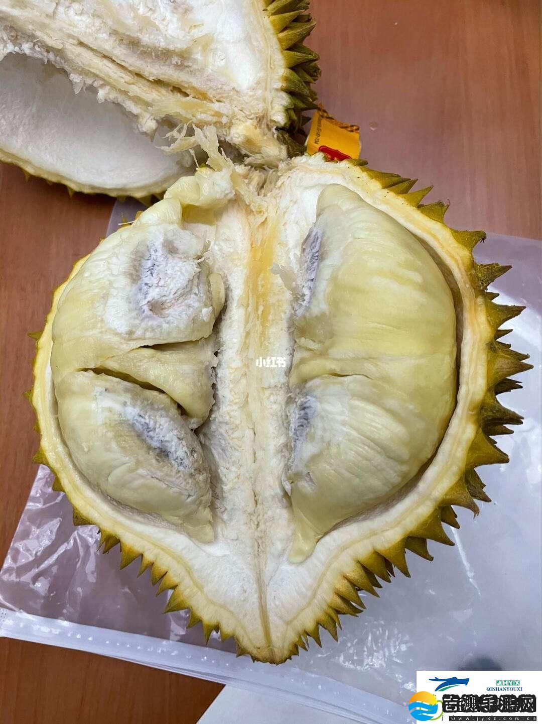 榴芒色的奇遇