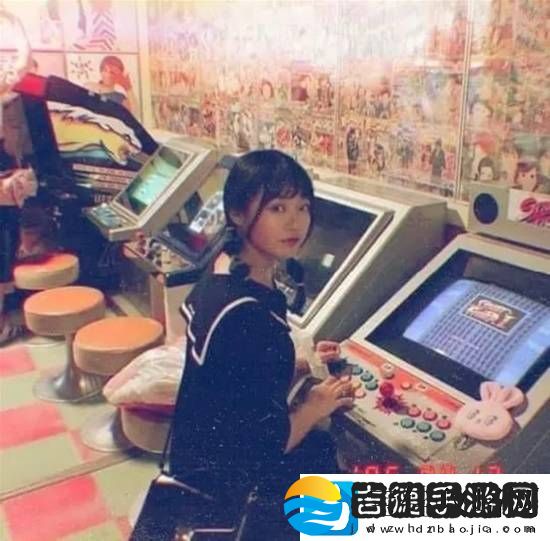 现在成年人被打屁股比小孩子多
