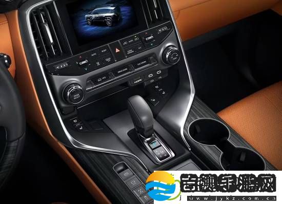 雷克萨斯推出旗舰SUV