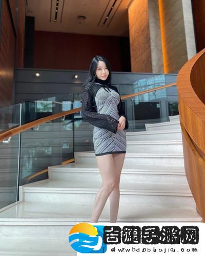 成品直播大全观视频的技巧：让你轻松掌握直播的精髓与魅力，吸引更多观众的秘诀！