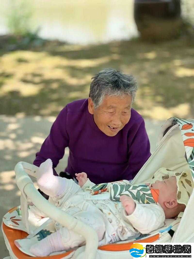 奶奶今年72岁孙子16岁