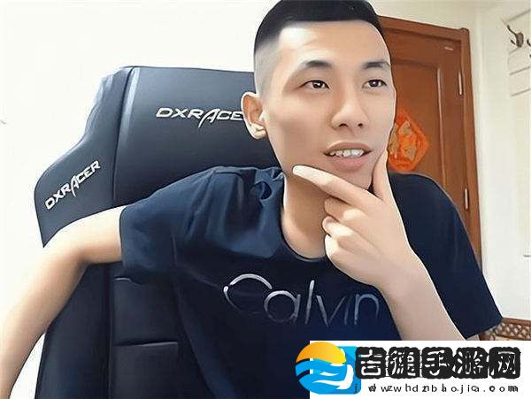旭旭宝宝怒斥土豪大姐欺骗粉丝行为！扬言根本不怕得罪她！粉丝