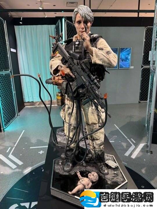 大阪死亡搁浅展会真人等高雕塑