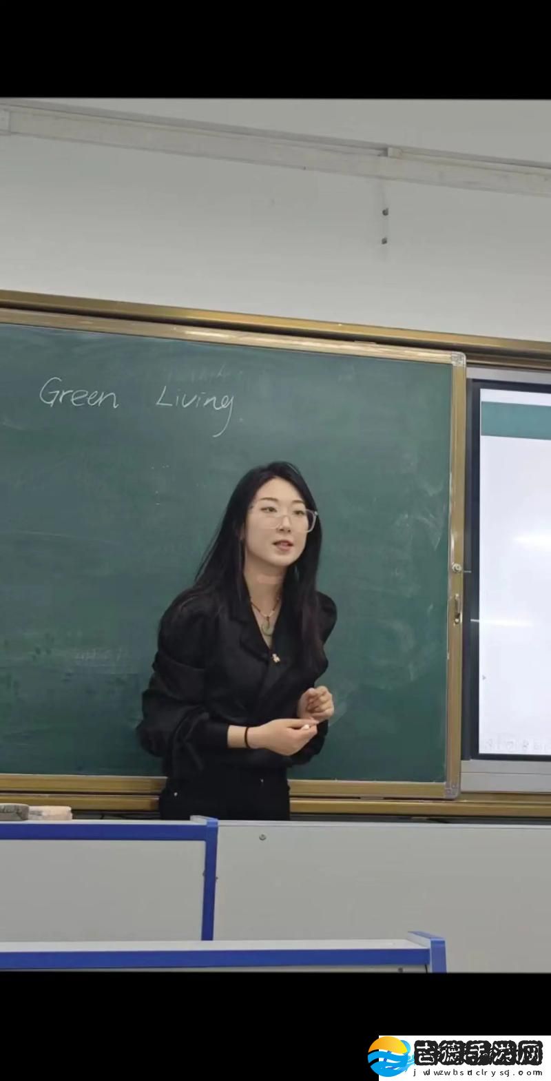 丰富多彩的英语课堂体验