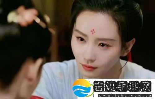 掌心原本冲着刘诗诗去的