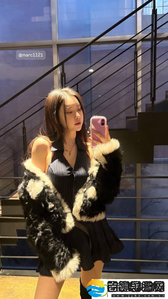 剑星体模晒出超美新图