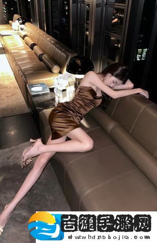 女人一旦尝到粗硬的心理变化：探索女性内心深处的蜕变与成长，揭示情感与心理的微妙关系！