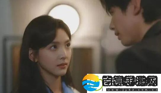 难哄桑延苦练8块腹肌