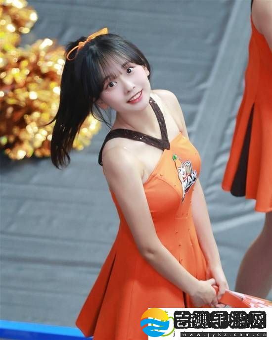 不输偶像女团的稚嫩可爱