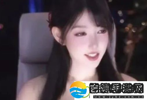 米娜称身材太好有穿衣烦恼