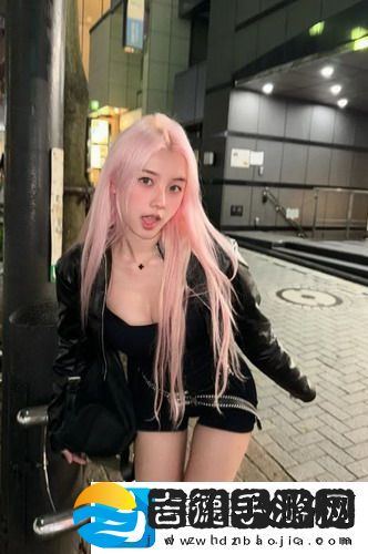 三年大全国语中文版免费播放，带你领略精彩变化，网友：难以置信的视觉盛宴！