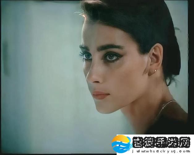 火辣激情与丛林探险交织的欧美成人版丛林大片