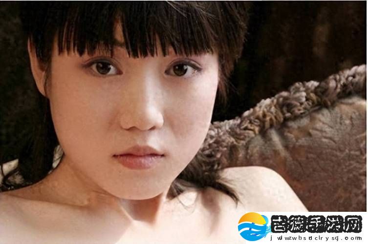 探索美的边界——***人体艺术**柯林资讯