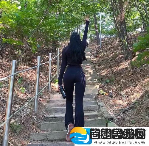 东北48岁老阿姨叫的没谁了吗：幽默背后隐藏的生活智慧与情感共鸣！