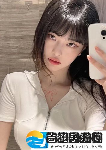 丰满的女邻居：揭示邻里关系中的秘密与欲望，探索人性复杂的一面！