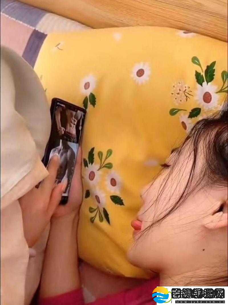 偷偷跟女朋友妈妈聊天正常吗