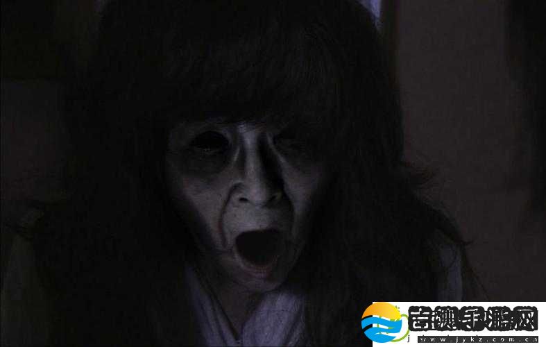 oldwoman