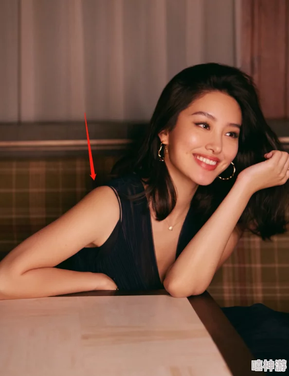 我喜欢把奶头露出来给男人看