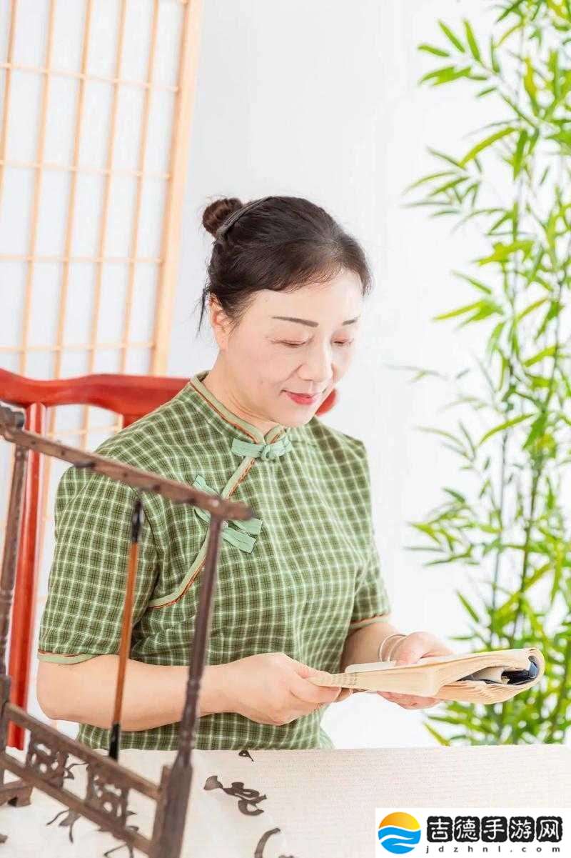 我的美母舒雅琴