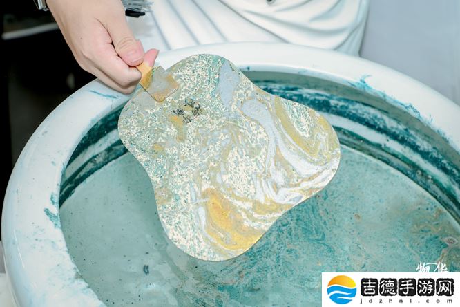 《物华弥新》闪耀2024CJ 8月新版本福利享不停