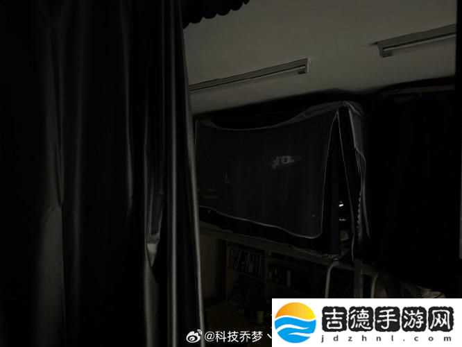 506寝室的灯灭了以后第9部分