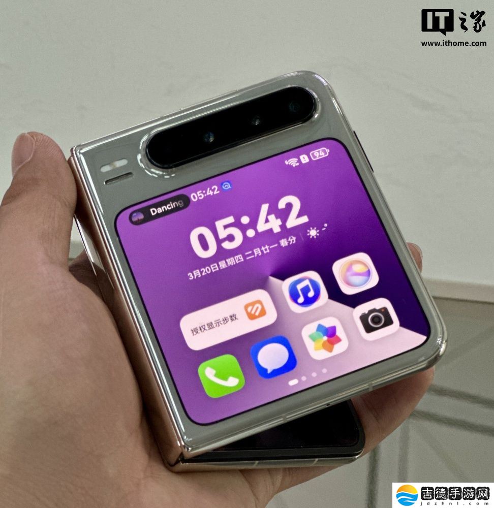 华为 Pura X 阔折叠手机维修备件价格公布：柔性屏组件 1799 元起，主板 2339 元起