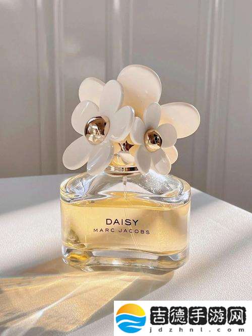 MarcJacobs小雏菊流畅不卡顿，网友：这就是我心中的香氛！