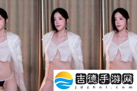 一面膜胸口一面吃下部位片段：美丽与自信的双重奏
