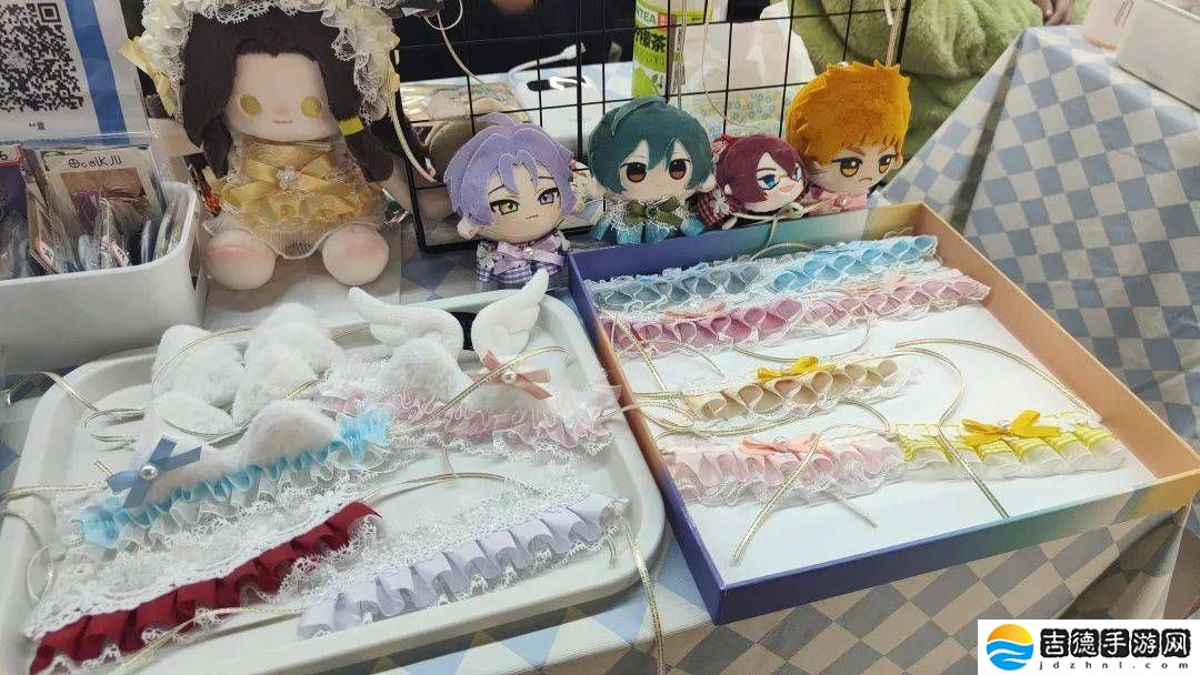 棉花娃娃：00后的“萌宠”新选择，养娃也能不烧钱？