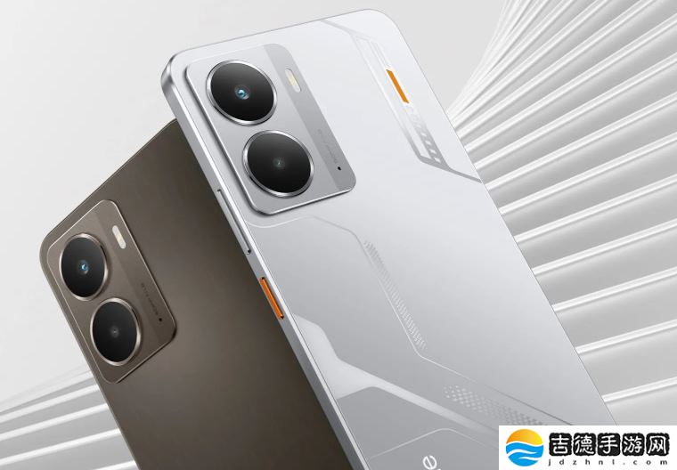 realme 真我 14 手机上架官网：骁龙 6 Gen 4 处理器、IP69 防水，1799 元起