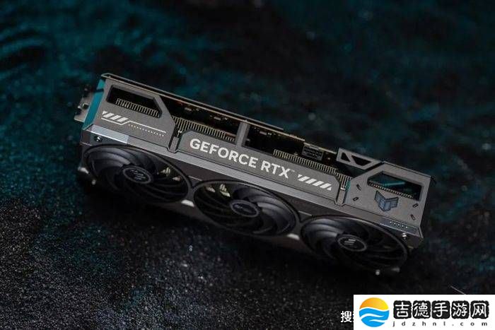 RTX 5070 Ti新体验：华硕显卡以DLSS 4技术引领游戏与创作新潮流