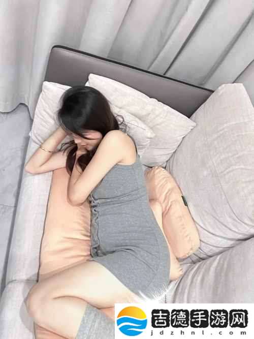 如何轻松实现“怎么把自己变成喷泉夹枕头”的梦想
