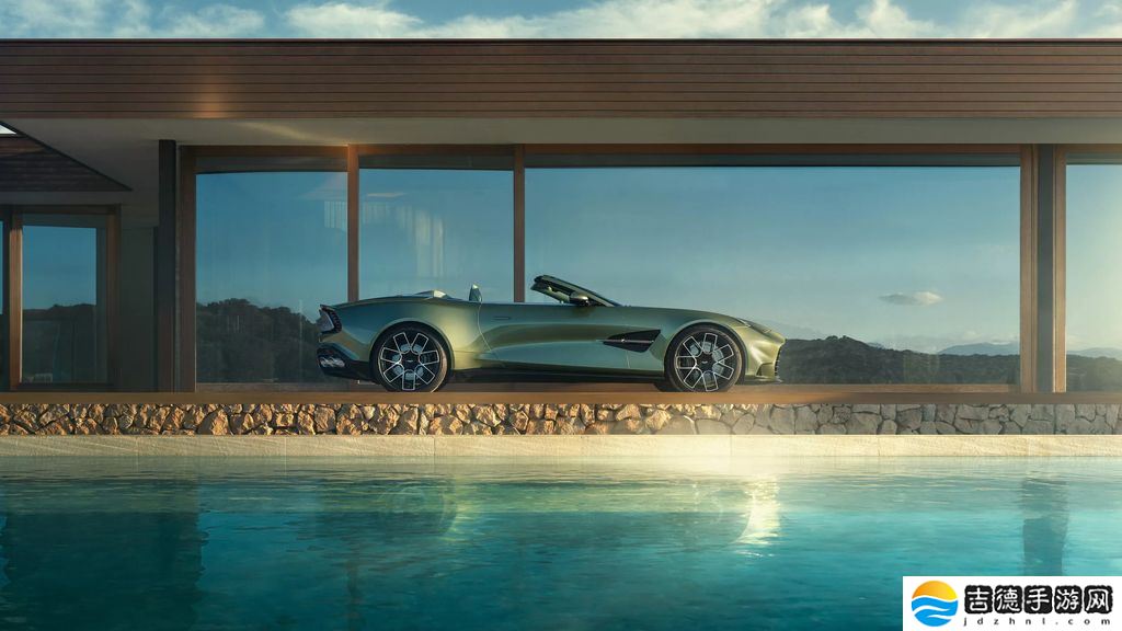全球最快前置引擎敞篷车：阿斯顿・马丁 Vanquish Volante 咆哮登场，824 马力极速 344 km/h