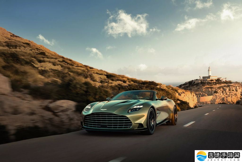 全球最快前置引擎敞篷车：阿斯顿・马丁 Vanquish Volante 咆哮登场，824 马力极速 344 km/h