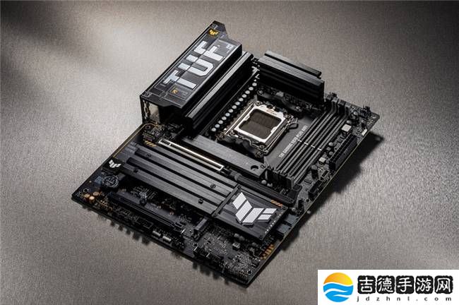 AMD锐龙9 9950&#88;3D携手华硕X870系列主板，打造性能巅峰！