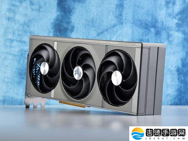 蓝宝石NiTRO+ RX 9070 XT显卡：4K游戏与创作的高性能新选择！