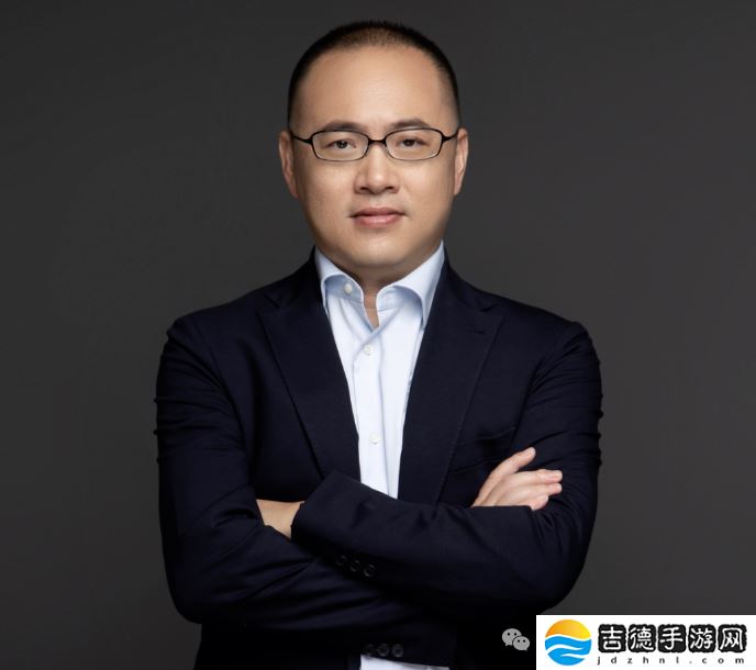 今年车圈大佬见面不互怼了：雷军感慨造车时机好，王传福大谈智驾变革，李斌又把蔚来投入解释了一遍