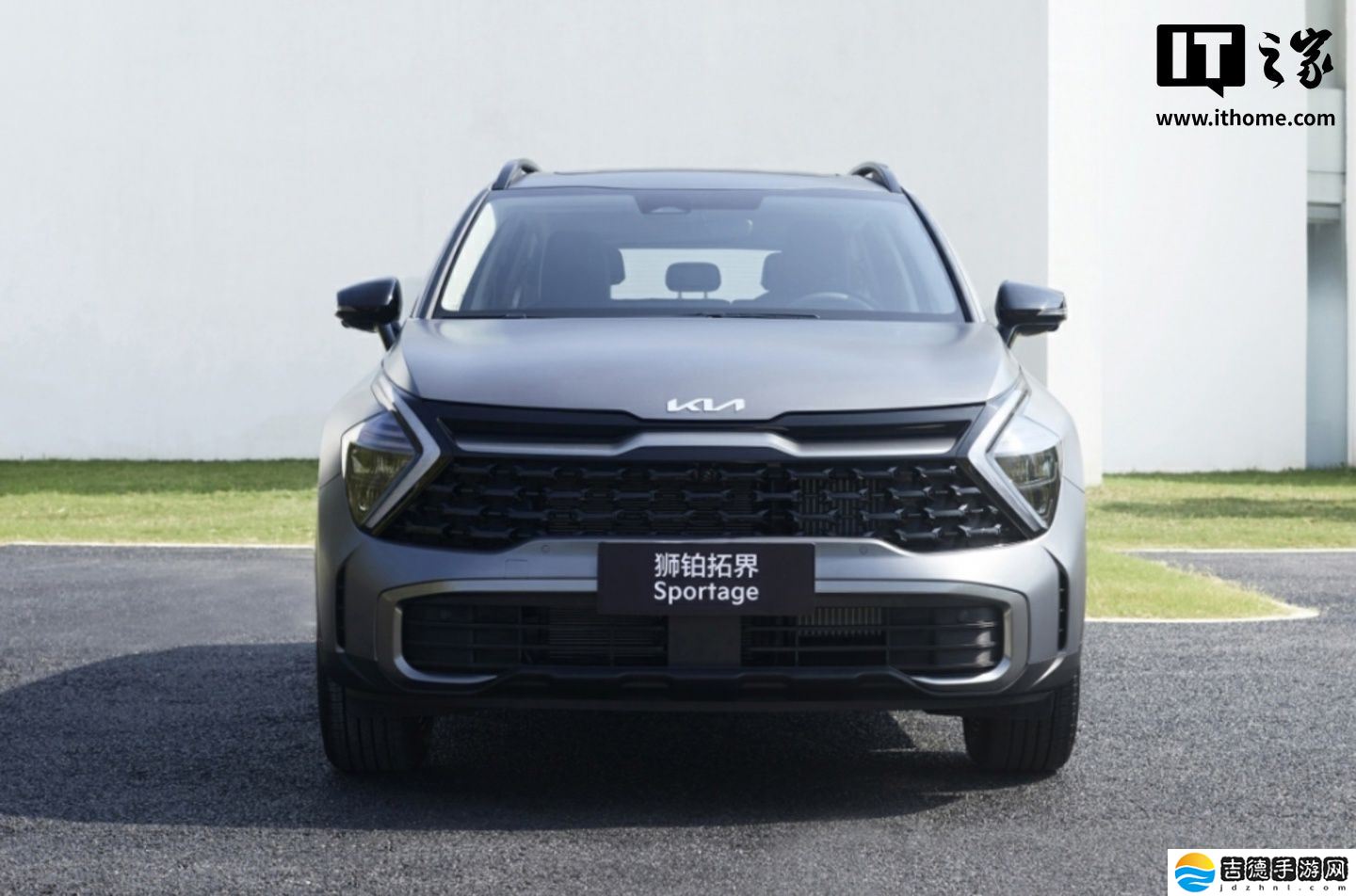 2025 款起亚狮铂拓界 SUV 将于 4 月 1 日上市，可选燃油 / 混动车型