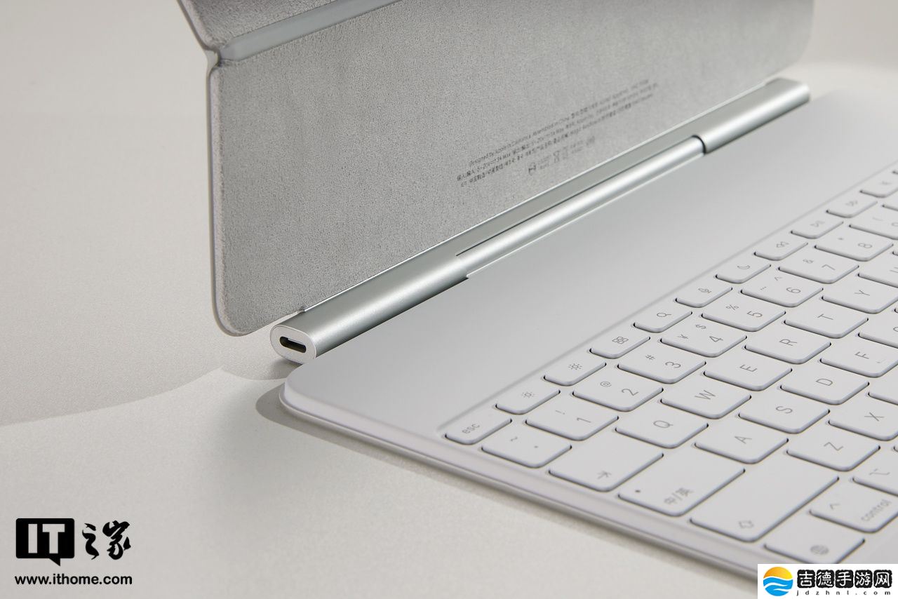 【IT之家评测室】2025 款 iPad Air 体验：M3 芯片带来顶级性能，全能体验进化